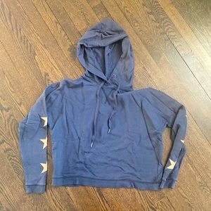 Rails cropped hoodie w star sleeves